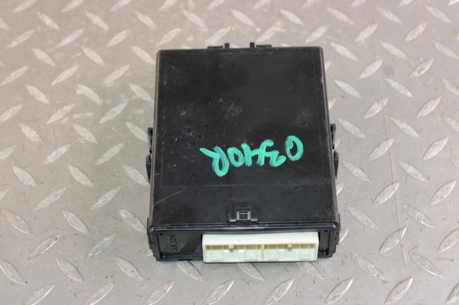 10-24 4 Runner Multiplex Network Body Control Module BCM BCU Unit Factory OEM OE
