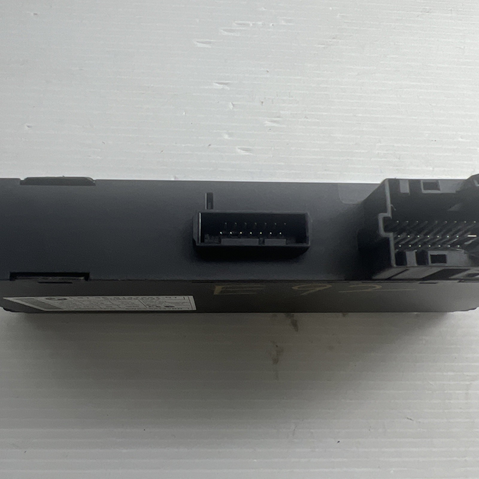 2008 – 2010 BMW E90 335I 328I CAS 3 BODY CONTROL MODULE OEM 9147227 61359147227