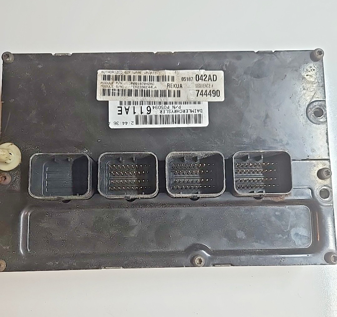 Chrysler Engine control module P050949 611AE OEM 402