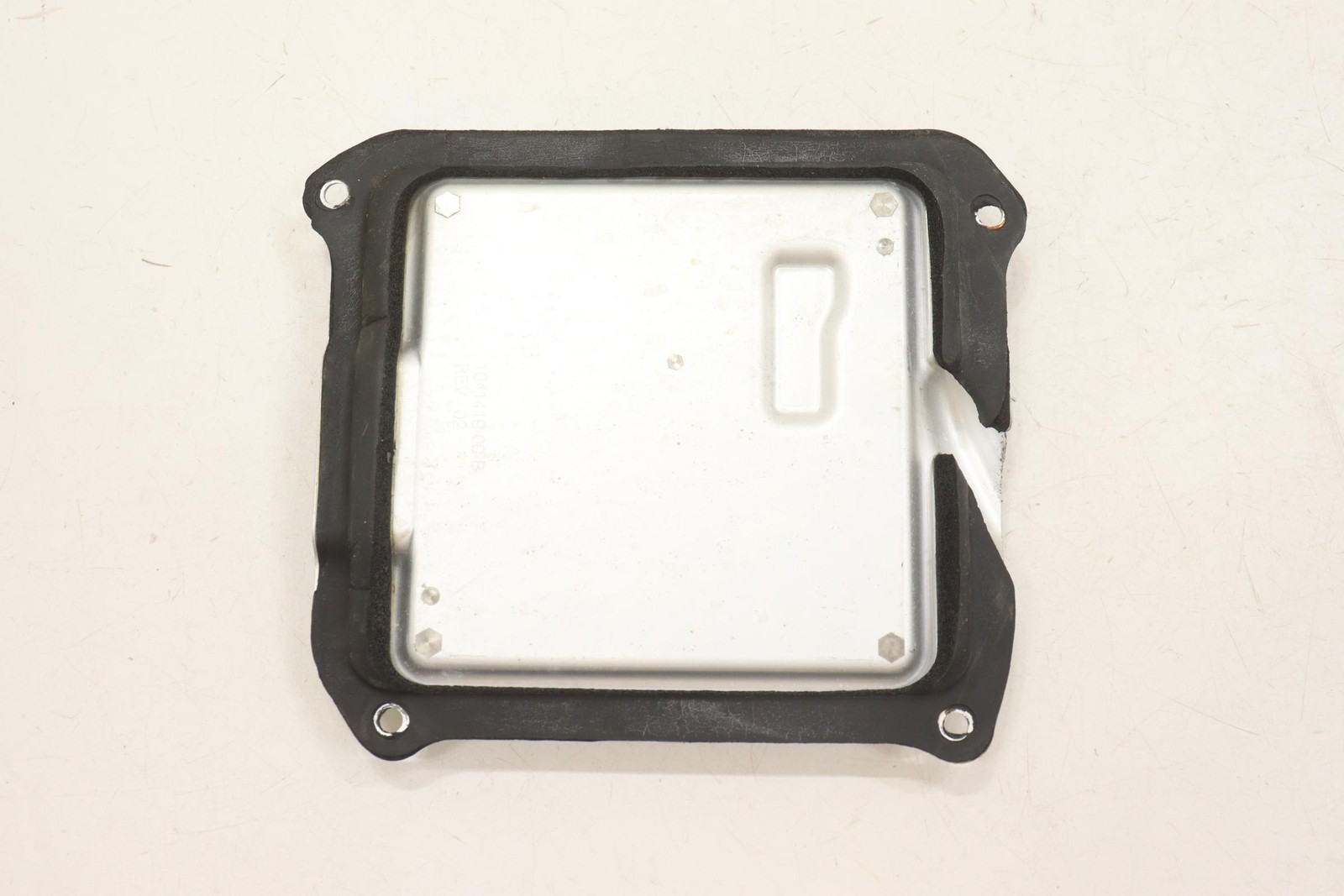 2016 – 2020 TESLA MODEL X FRONT LEFT DOOR CONTROL MODULE UNIT OEM 103722200E