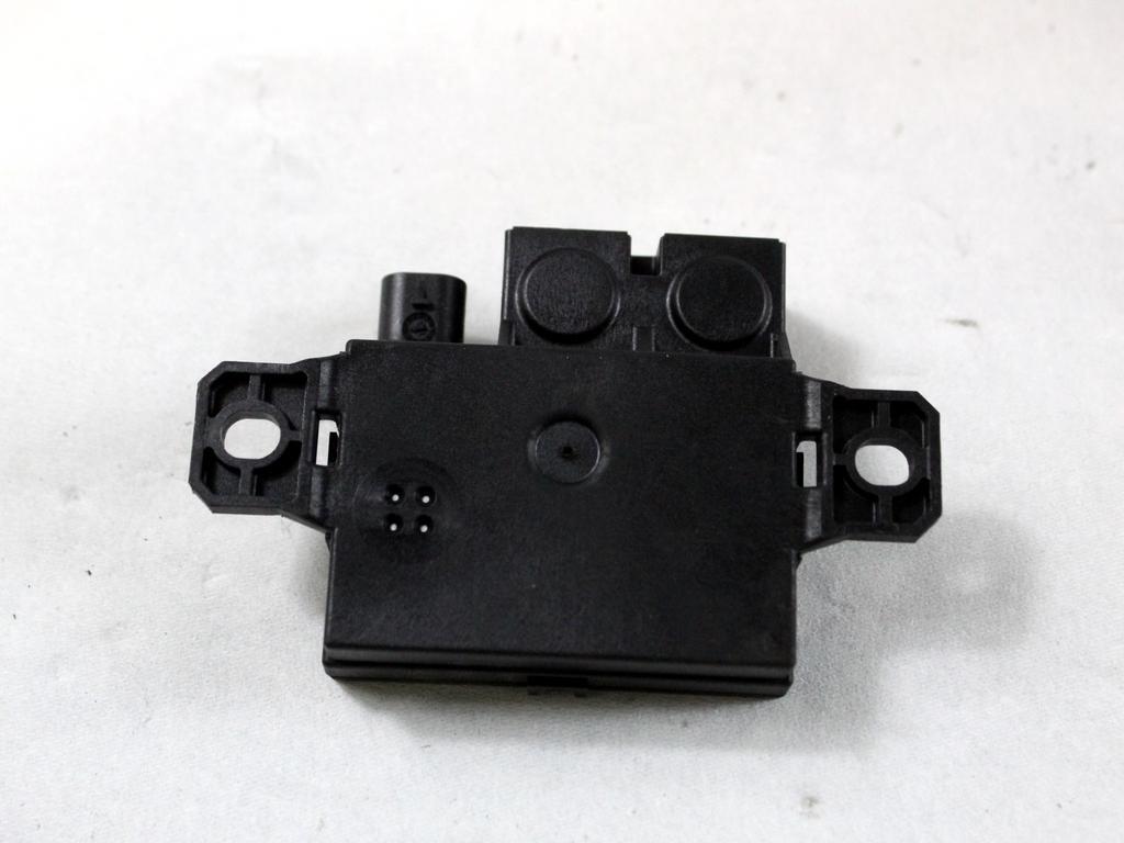 A0009822023 BATTERY RELAY CONTROL UNIT MERCEDES A CLASS 180 W176 1.5 D 80KW 6M 5P