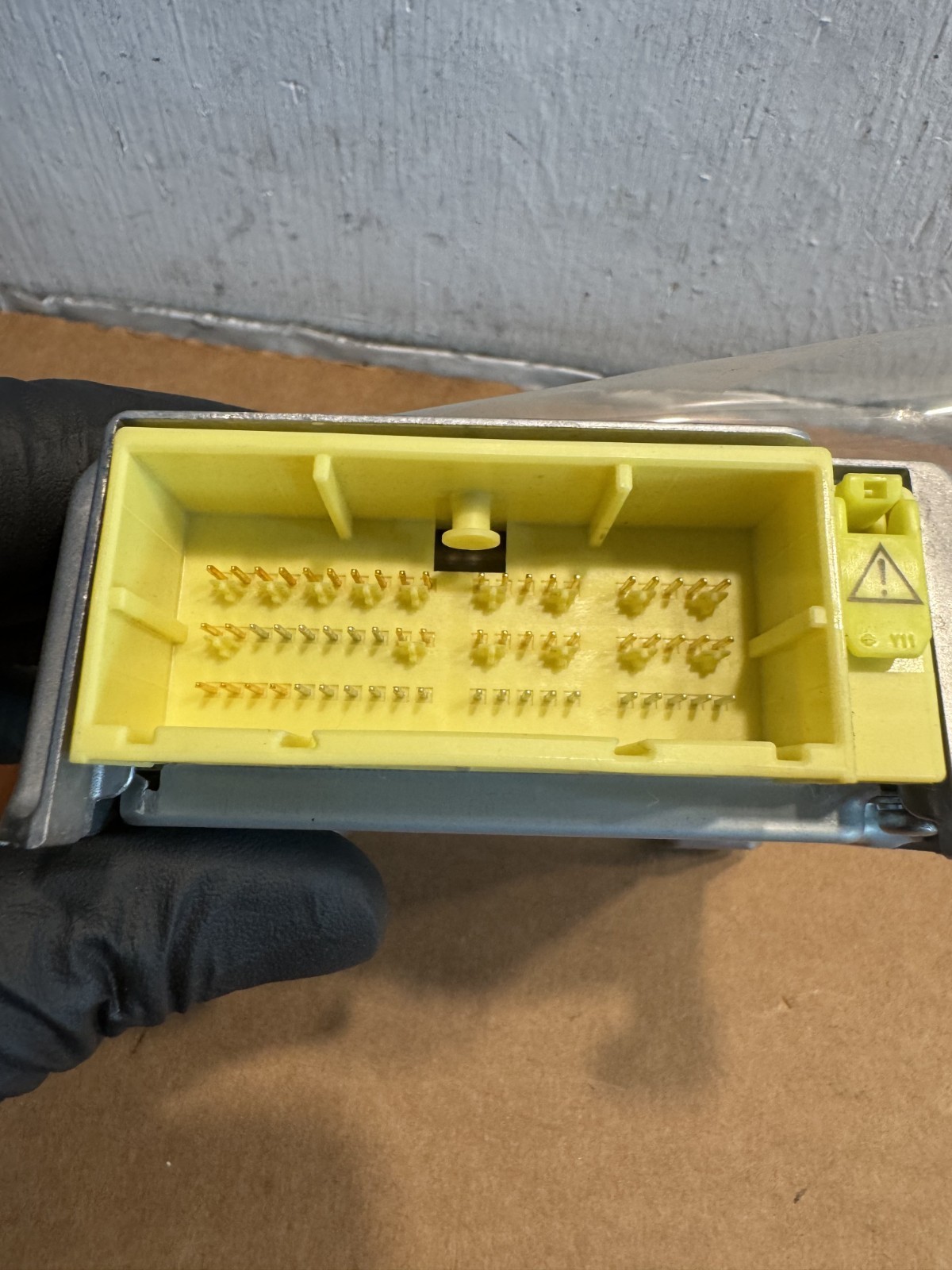 2007 -2010 TOYOTA CAMRY 2.4L SRS Computer Control Module 89170-06200 OEM