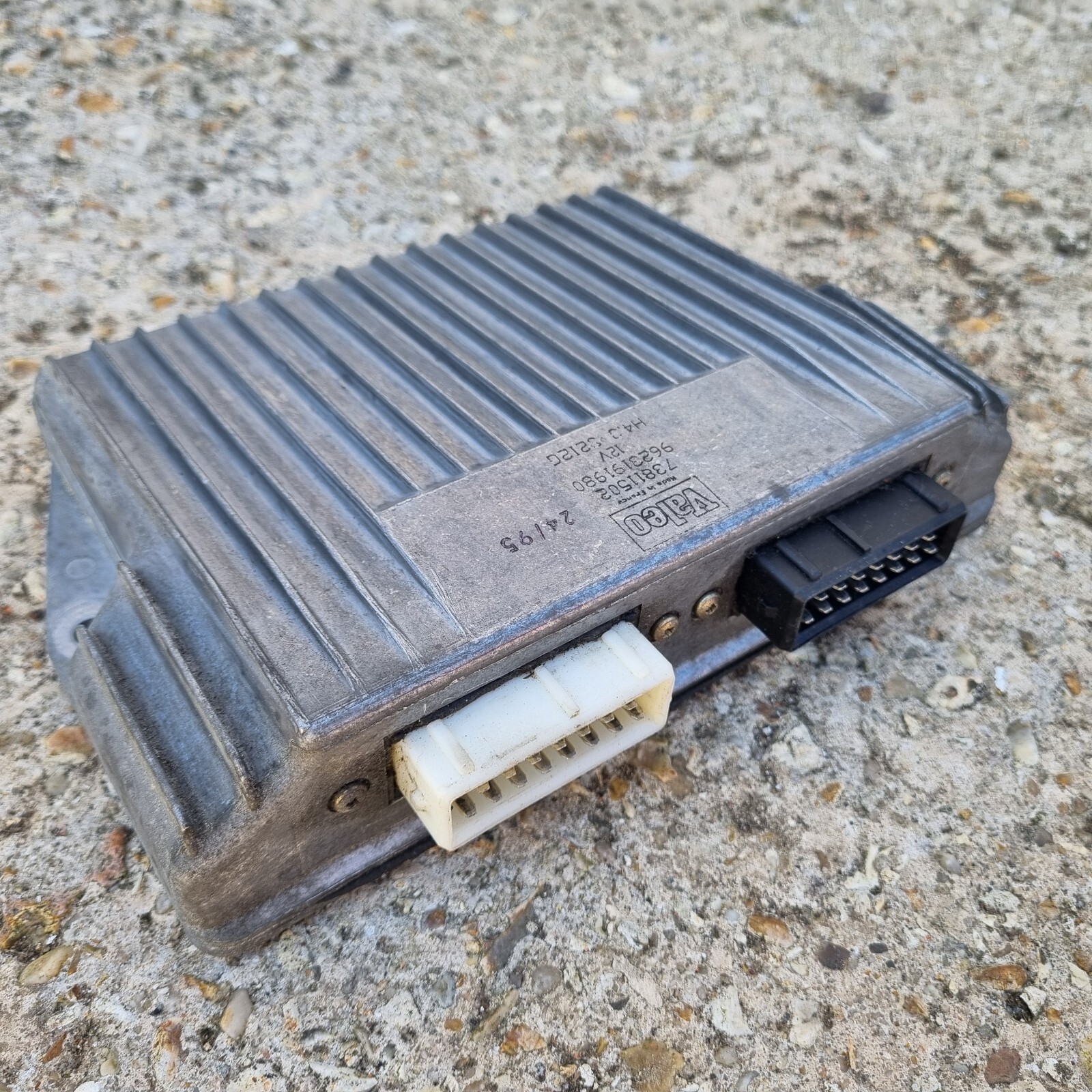 Citroen XM Ecu control module Valeo 73811502 9623191980 suspension