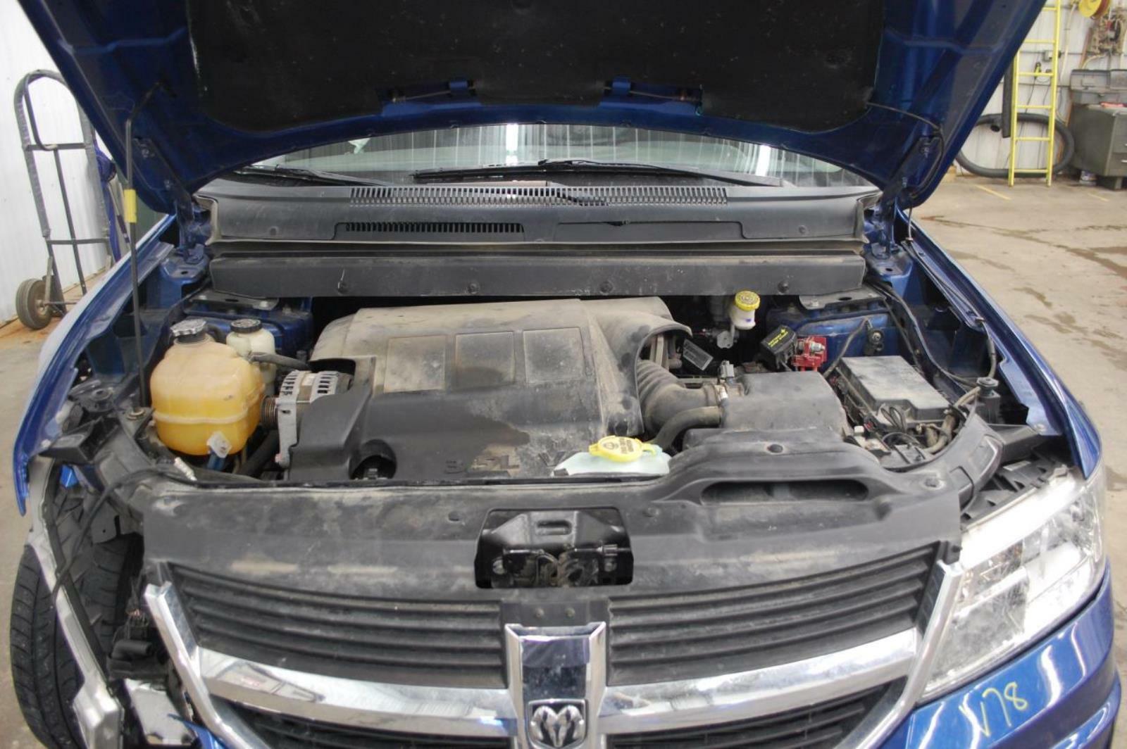 2010 JOURNEY COMPASS ECU P04671918AG