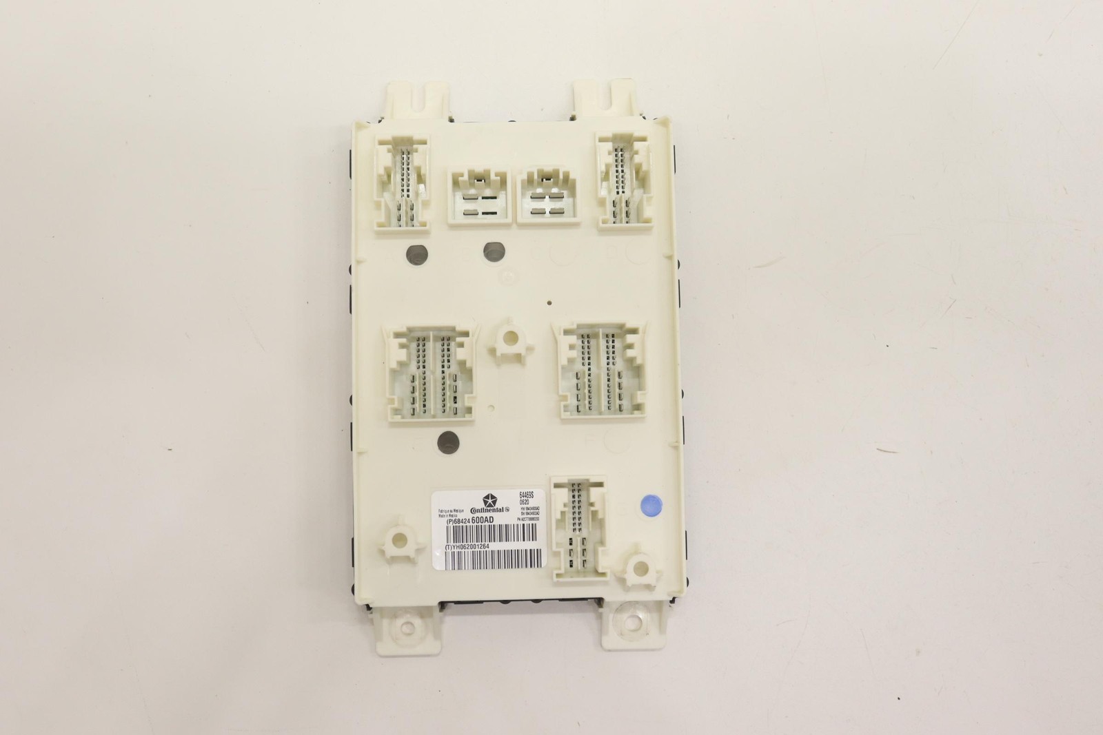 2020 CHRYSLER PACIFICA BCM BODY COMPUTER CONTROL MODULE UNIT OEM 68424600AD