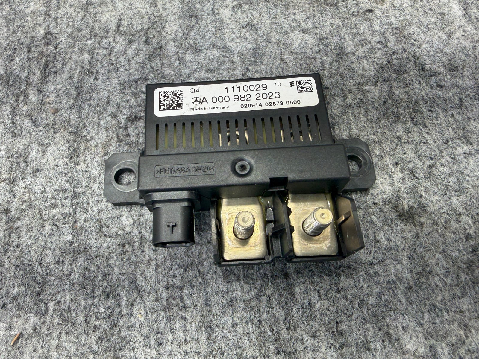 Battery Overload Relay Unit Mercedes W207 W212 E250 E350 E400 oem