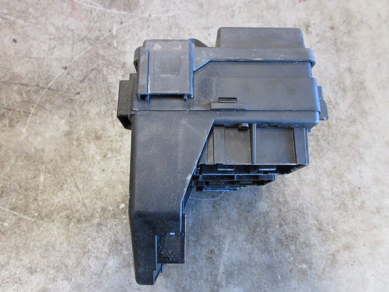 2016 Jeep Wrangler JK OEM TIPM Totally Integrated Power Module Fuse Box 68273365