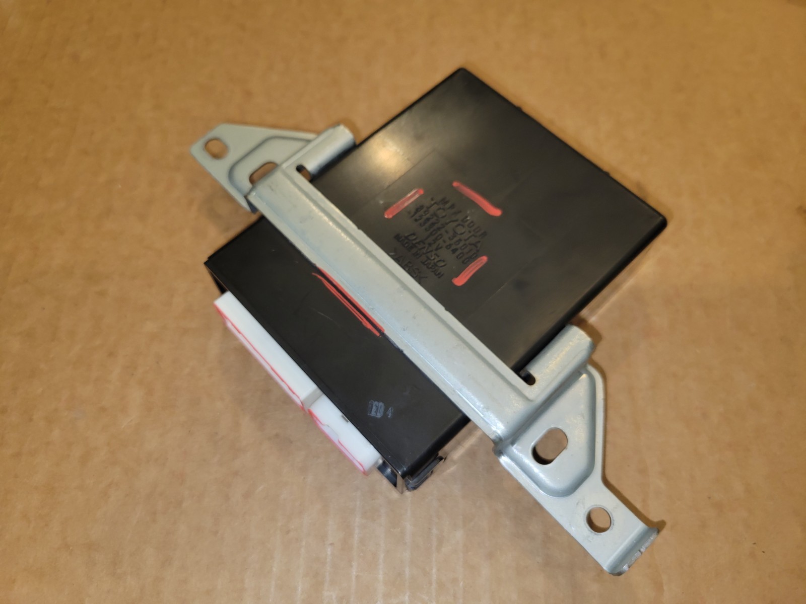 2003-2009 TOYOTA 4RUNNER TAILGATE LIFTGATE MULTIPLEX CONTROL MODULE 89222-35010