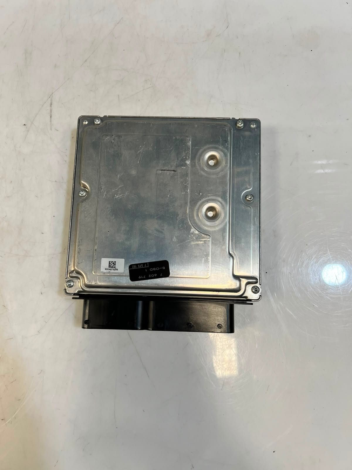 BMW X1 E84, E87, E90, and E91 Engine Control Module ECU ONLY 7628656 OEM