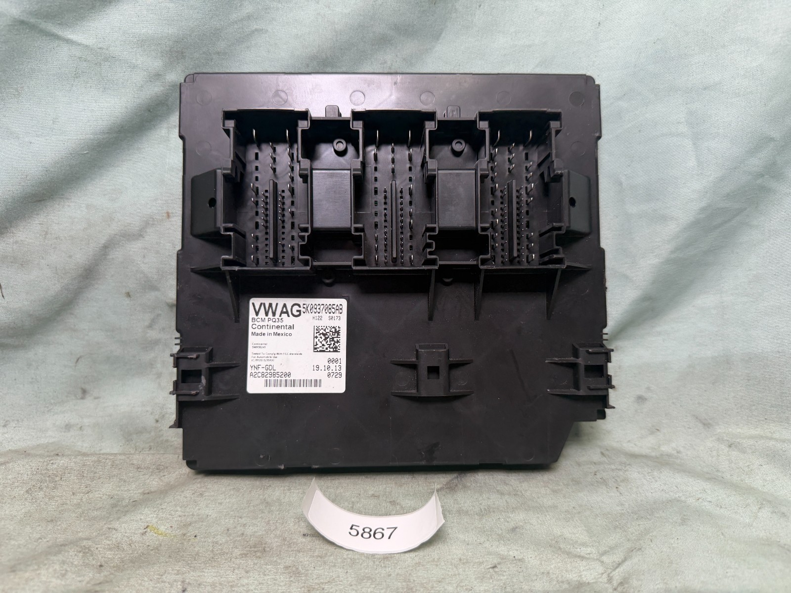 2012-2015 VW PASSAT BCM BCU Body Comfort Control Module OEM 5K0937085AB
