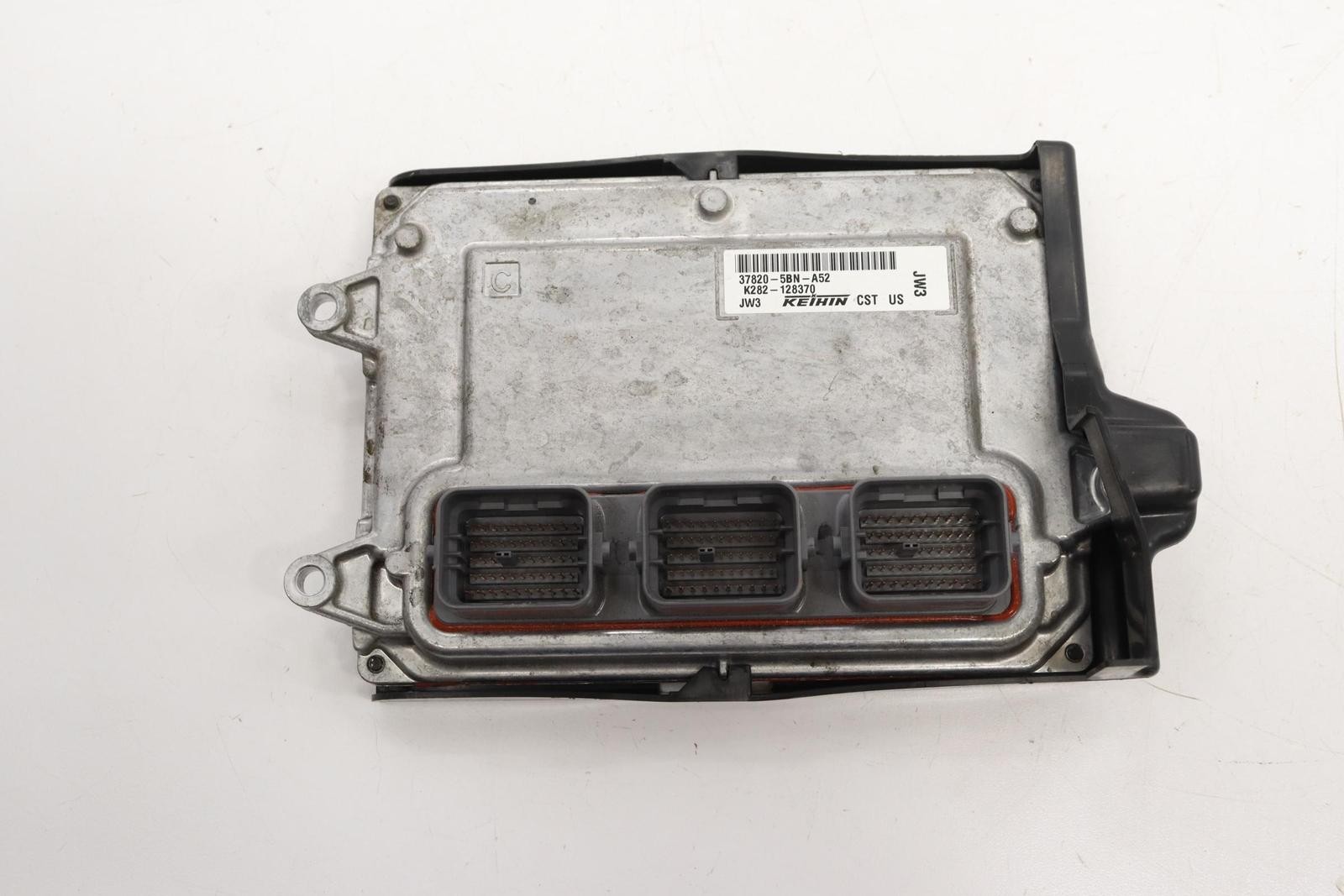 Used Engine Control Module (ECM) fits: 2020 Acura Mdx Electronic Control Module