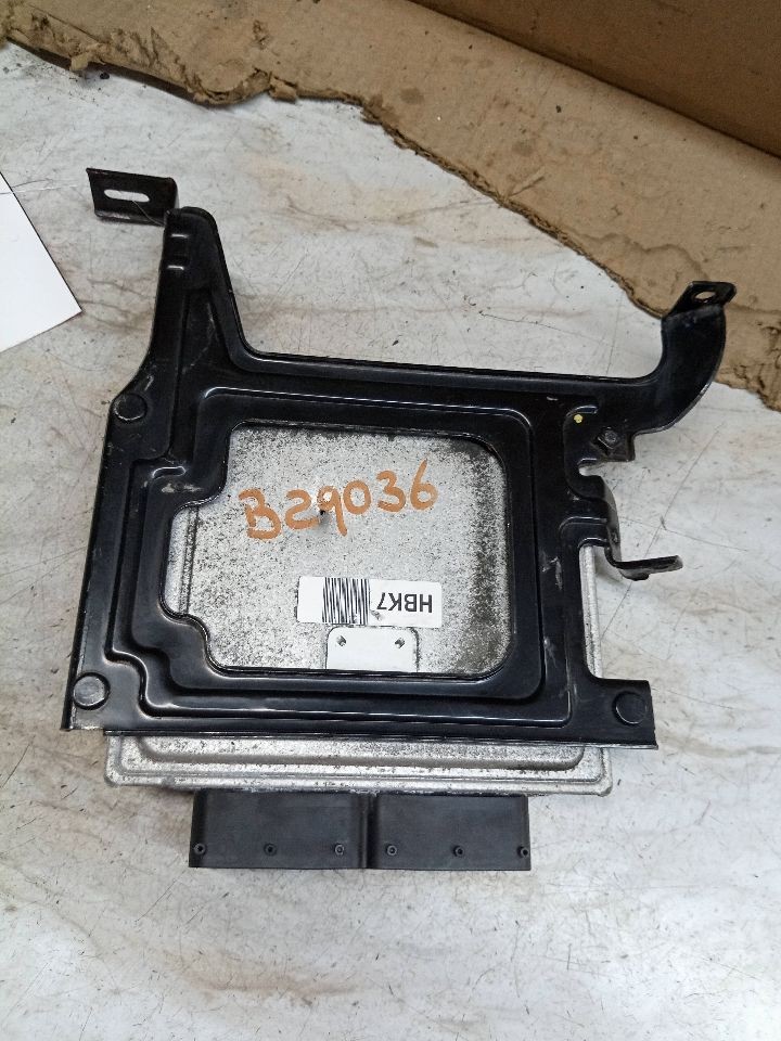 Used Engine Control Module (ECM) fits: 2015 Kia Optima Electronic Control Module