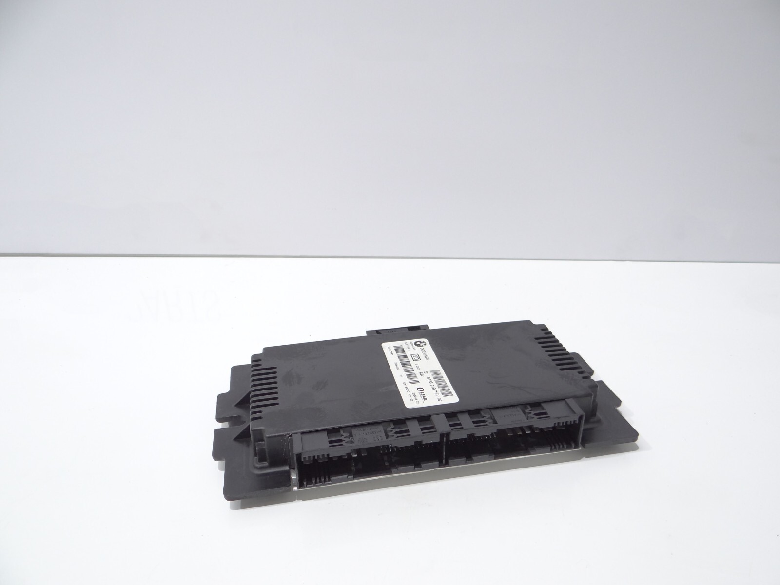 BMW 1 E82 E88 NSW FRM2 Footwell Light Control Module Halogen 61359197161 9197161