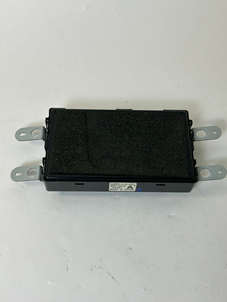 2005 – 2008 Acura RL Front LEFT Door Lock Control Computer Module Unit OEM