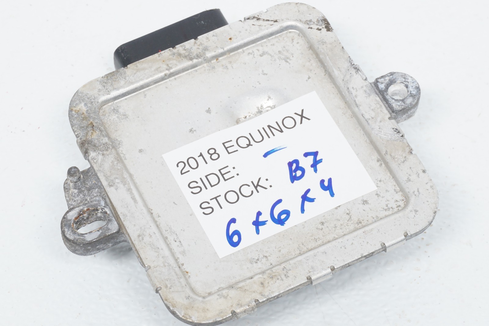 2018-2020 CHEVROLET EQUINOX OEM GAS ENGINE FUEL PUMP CONTROL MODULE UNIT