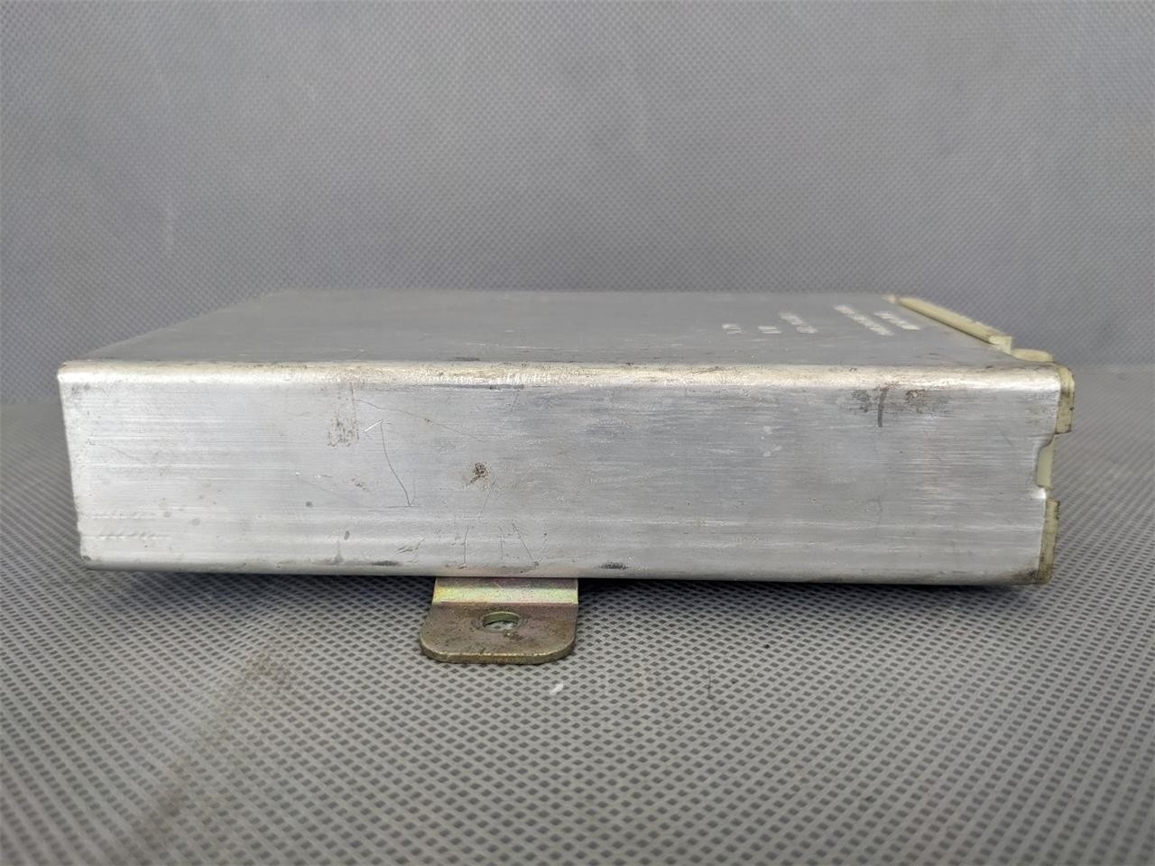 OEM 1972-1981 Mercedes Benz 10-Pin VDO Electronic Control Unit Module 0015452032