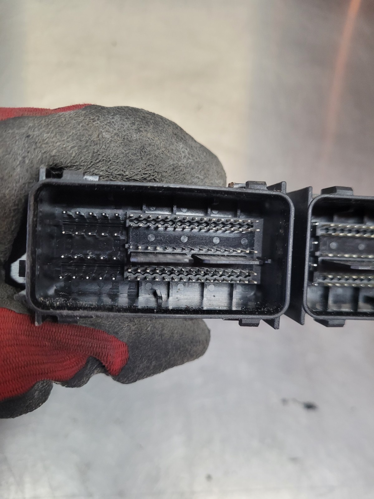 2013-2016 Ford Escape 1.6L & 2.0L Engine Control Module ECU EJ5A-12A650-YA OE *J