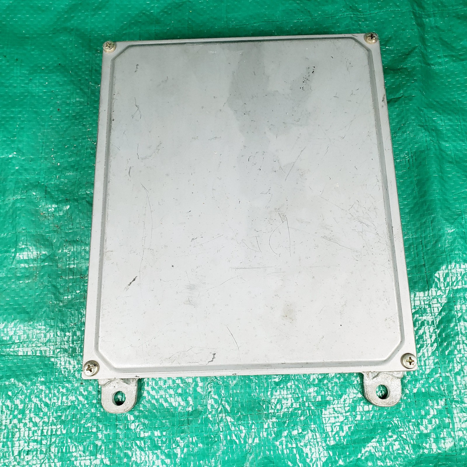 96 Honda Accord 2.2 EX AT ECU 37820-P0H-L51 ECM PCM Engine Control Module