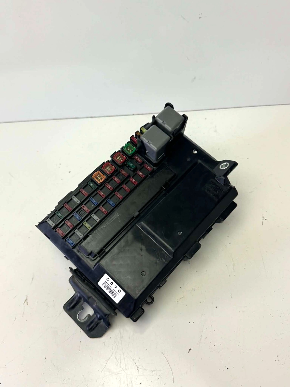 2007-2017 LEXUS LS460 LS460L FRONT ENGINE BAY FUSE RELAY JUNCTION BOX BLOCK OEM