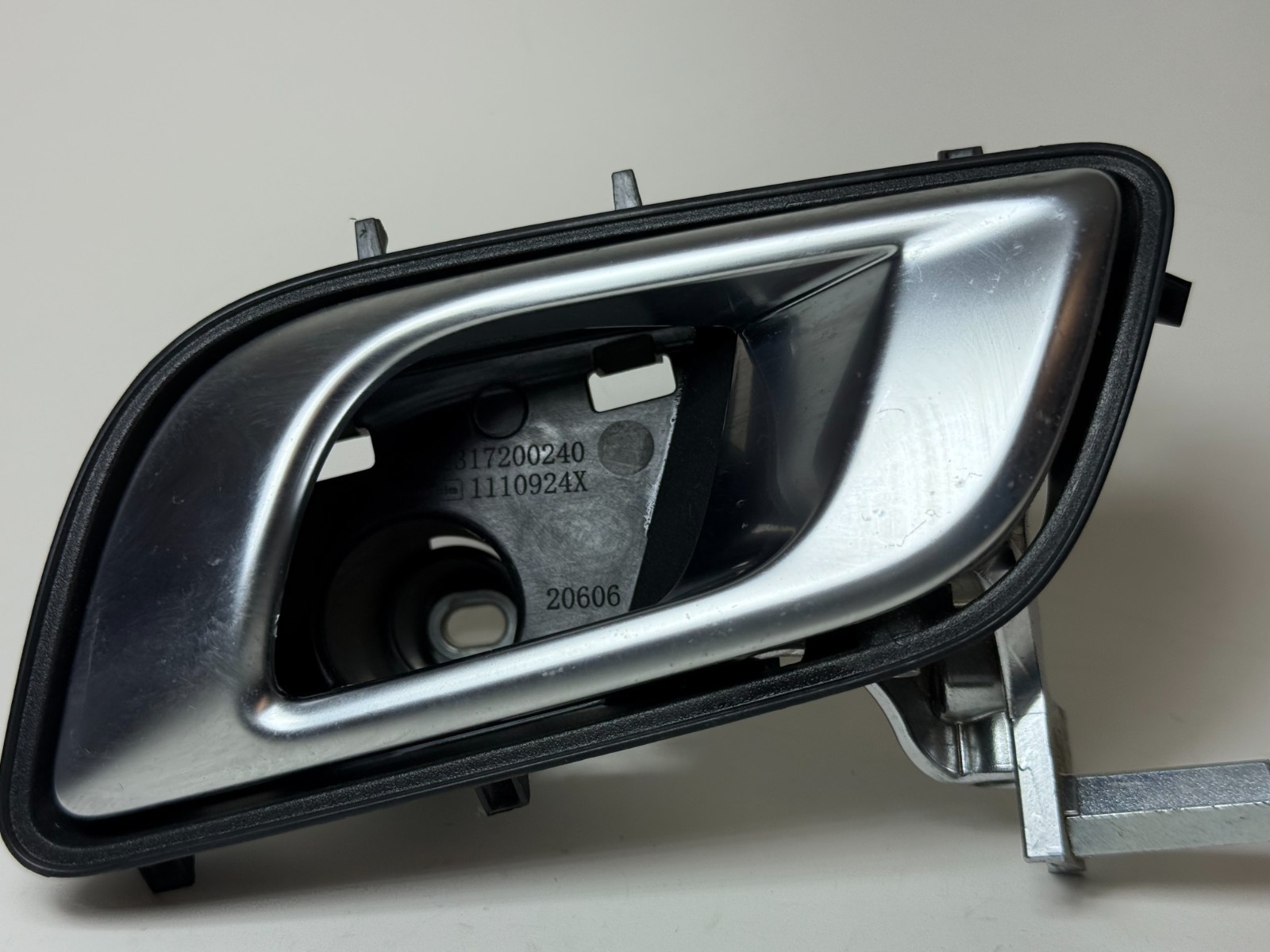 12 – 16 MERCEDES R172 SLK-CLASS FRONT RIGHT INTERIOR DOOR HANDLE A1727660478 OEM