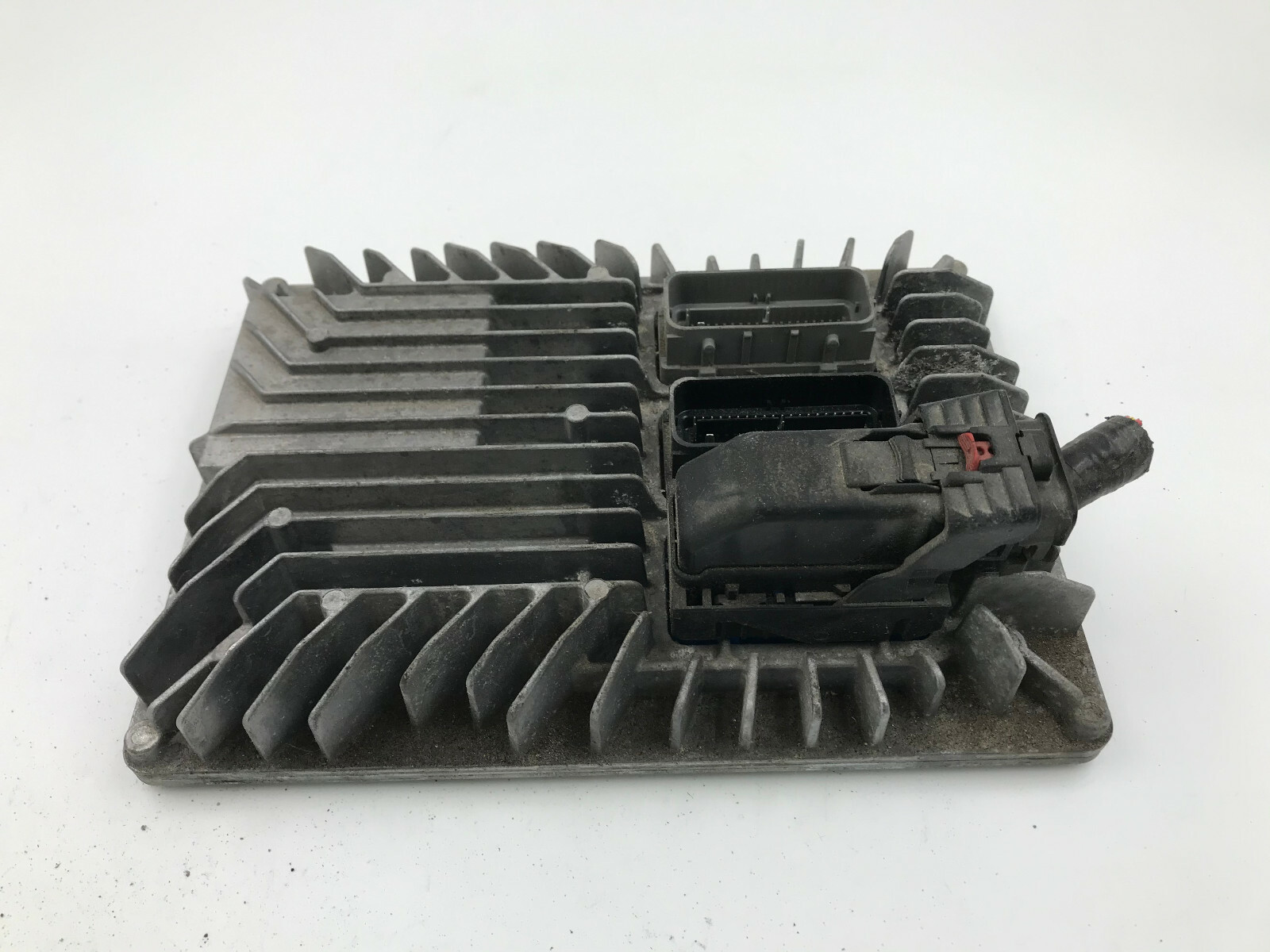 2013-2016 GMC Terrain Engine Control Module ECU ECM OEM D02B58004