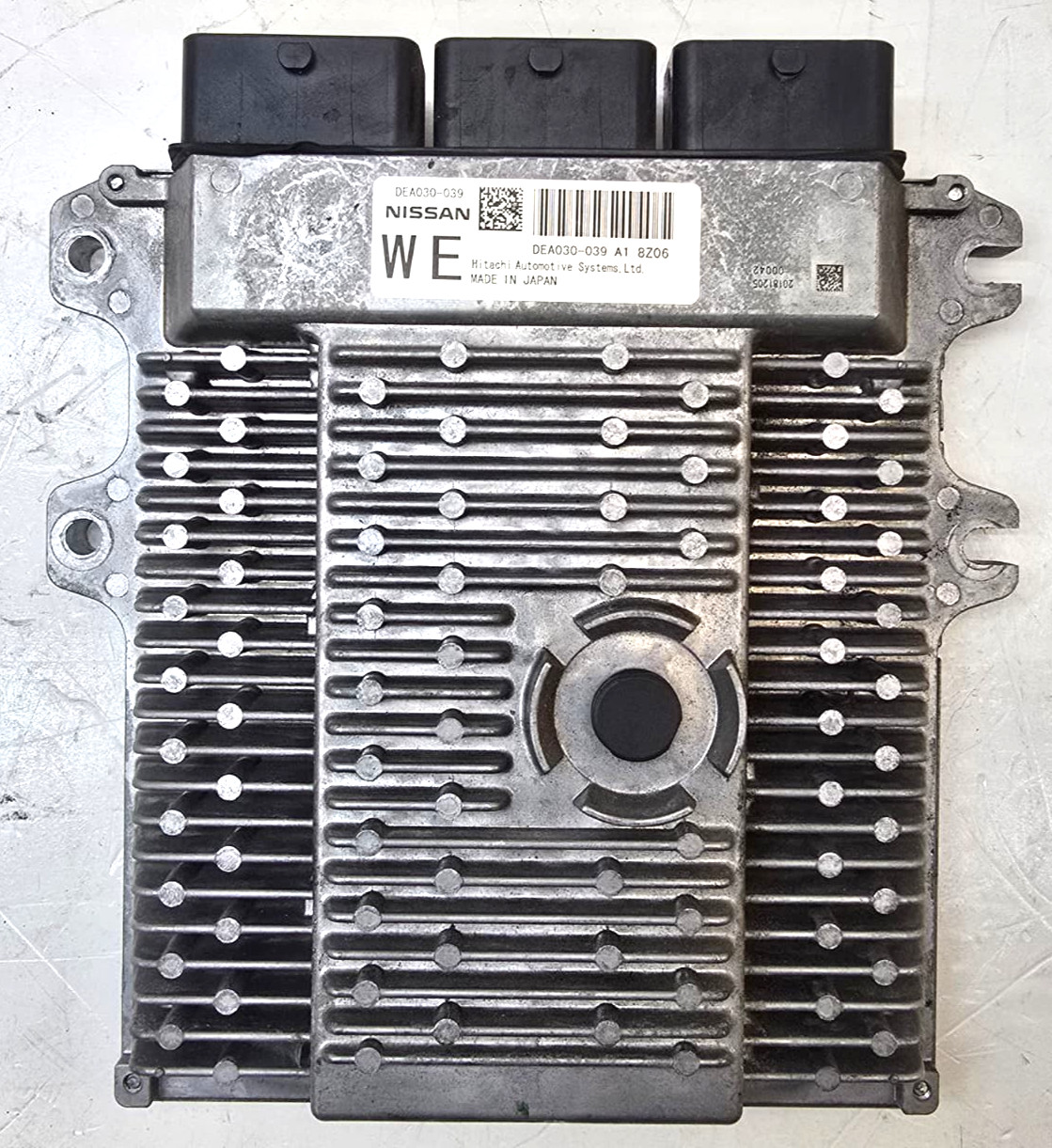 Infiniti QX56 2011 ECU ECM Computer DEA030-039 OEM