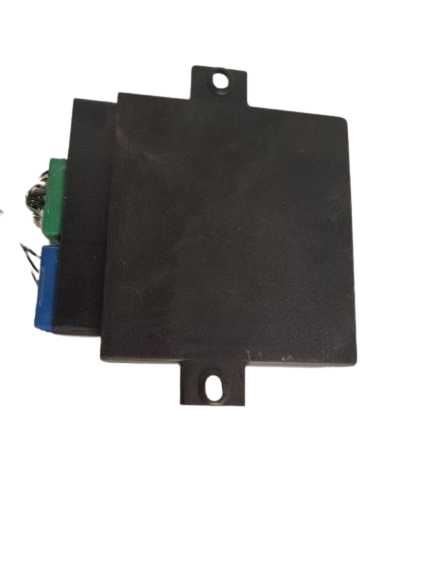 2000 Ford Focus Control Module Theft-locking Right Hand Kick Panel OEM 286330