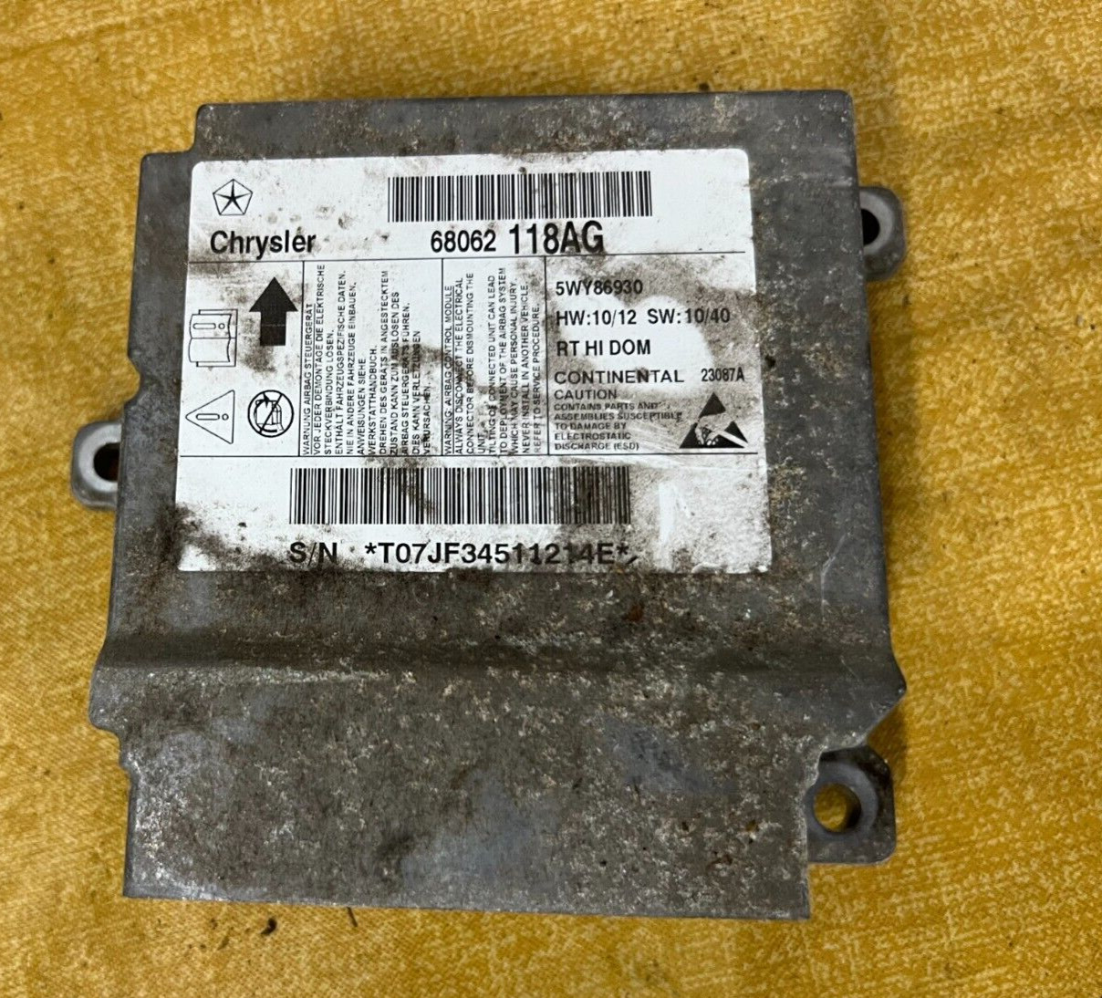 11 2012 DODGE CARAVAN CHRYSLER TOWN & COUNTY SRS Module 68062118AG FREE SHIP B19