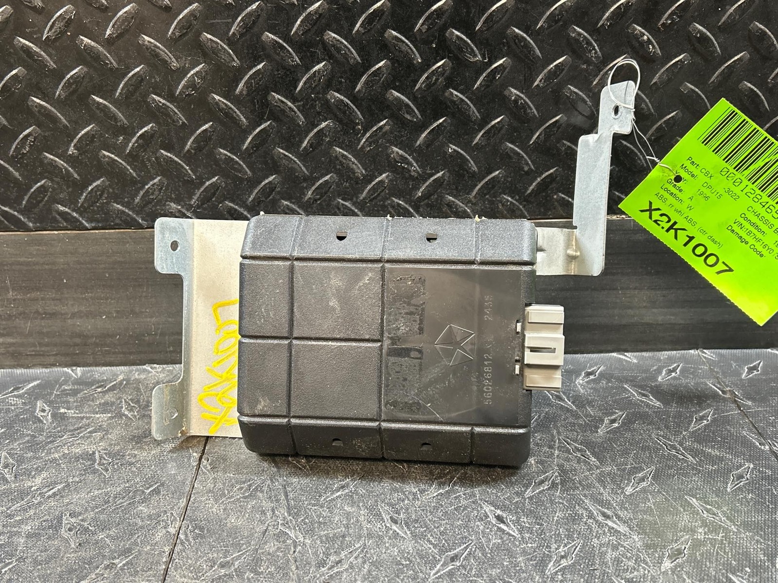 94-97 DPU1500 ABS Control Module rr whl ABS (ctr dash)