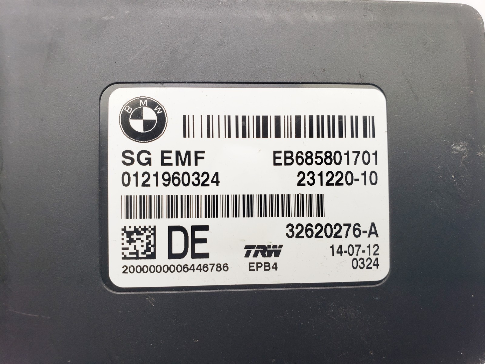 BMW 5 SERIES F10 F11 ELECTRIC PARKING BRAKE CONTROL MODULE 2012 685801701