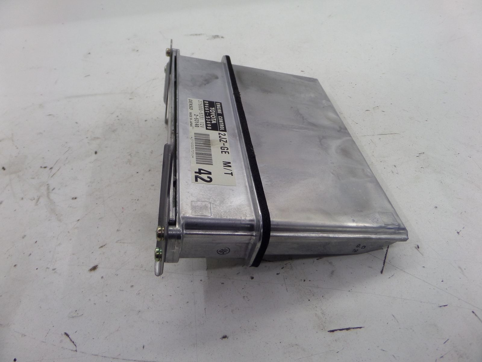Lexus IS300 2JZ-GE VVT-i M/T Engine Computer ECU DME XE10 01-05 OEM 89661-53490