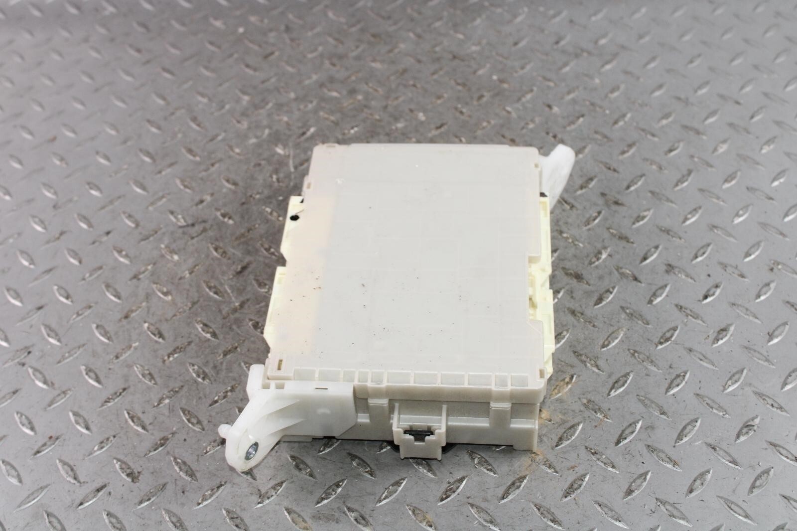 14-19 4 Runner Electronic Multiplex Power Network Control Module Unit OEM OE WTY