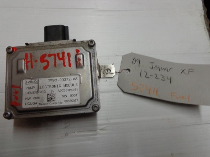 10 11 12 JAGUAR XFR CHASSIS ECM FUEL PUMP 525253