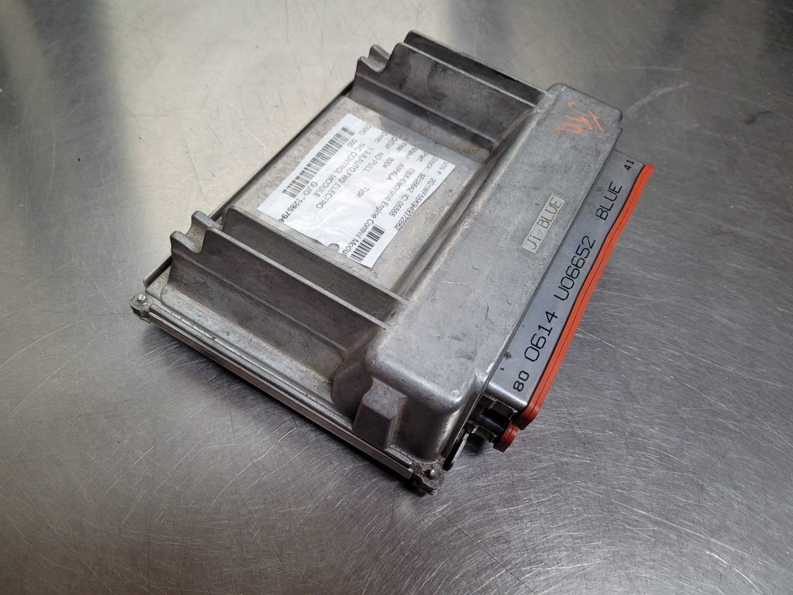 2003-2005 Chevrolet Impala 3.8L GM Engine Control Module ECM ECU PCU 12583827 *J