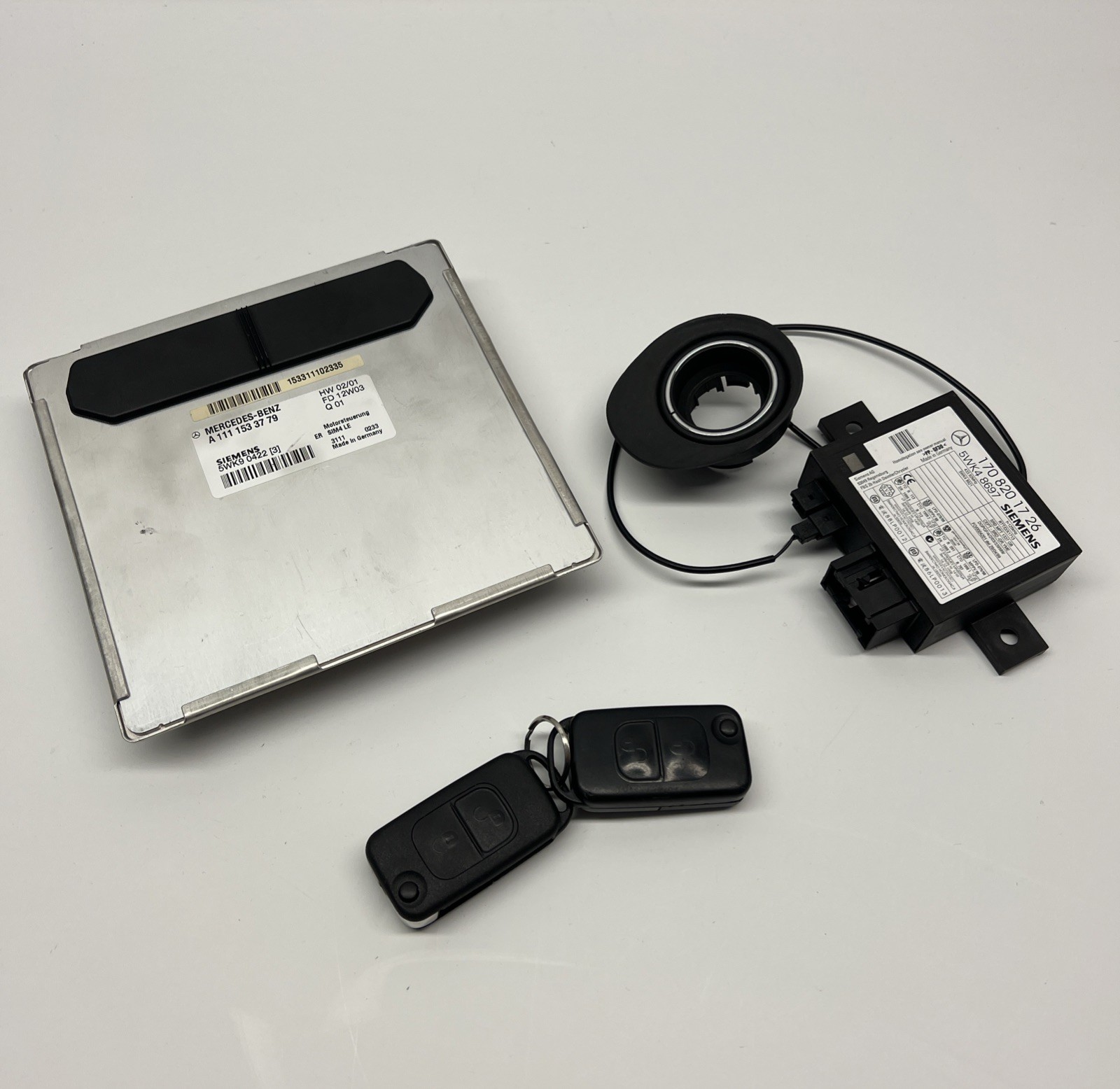 Mercedes Slk R170 Engine Ecu Set & 2 Key Fobs A1111533779 2000 – 2004 Facelift
