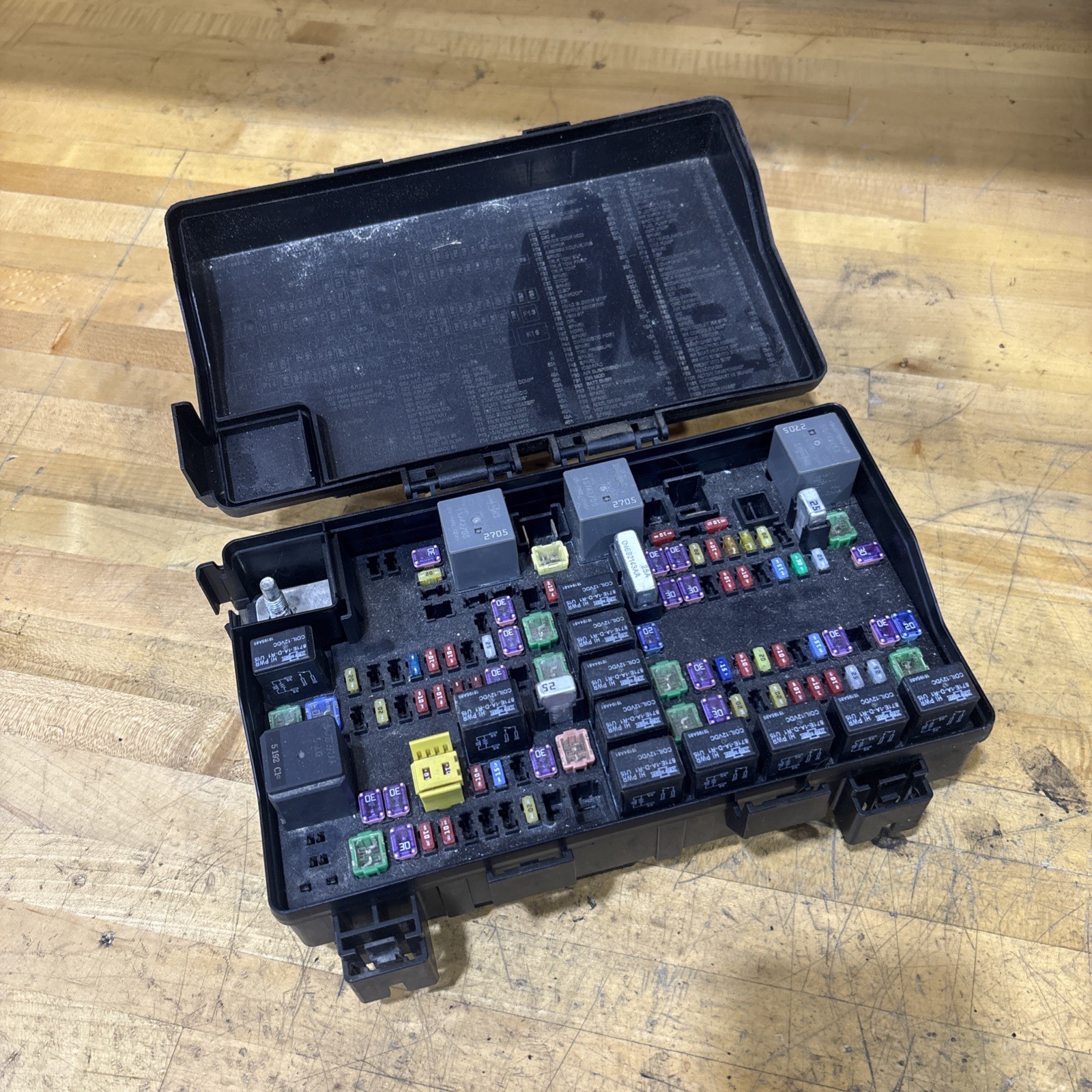 Multifunction Fuse Box Fits 2015-2016 Ram 2500-3500 6.7L P68243265AD