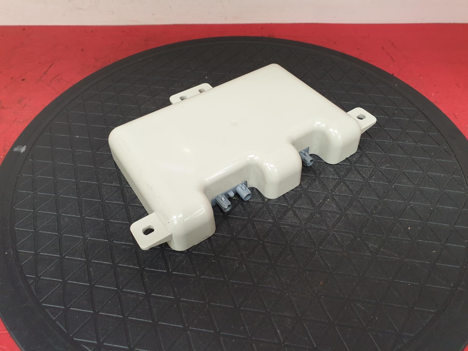 BMW 6 SERIES M6 MULTI BAND ARIEL ANTENNA 2014 6943023