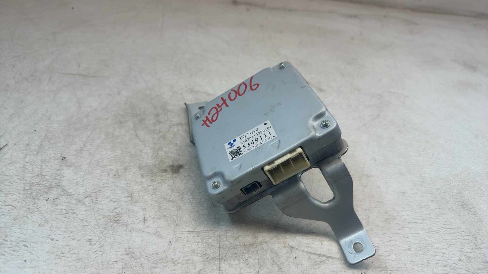 2020 2021 2022 Honda Ridgeline Vehicle Power Control Module 31600-TG7-A01