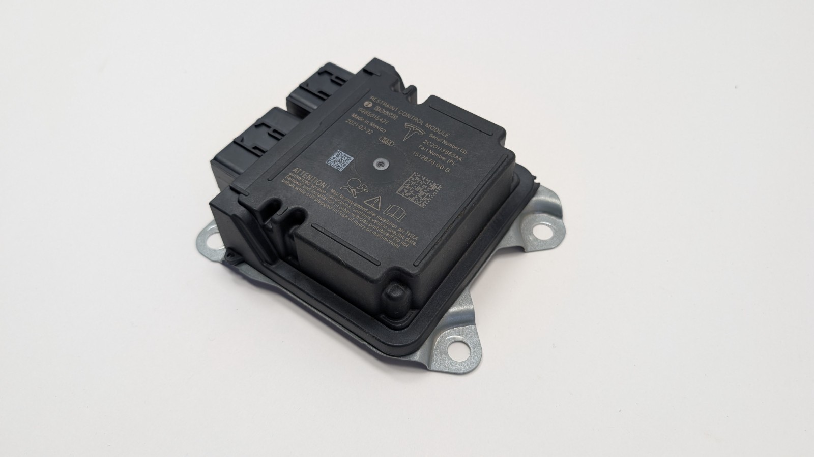 Tesla Model 3 17-23 Diagnostic Computer Module Control 1512876-00-B OEM