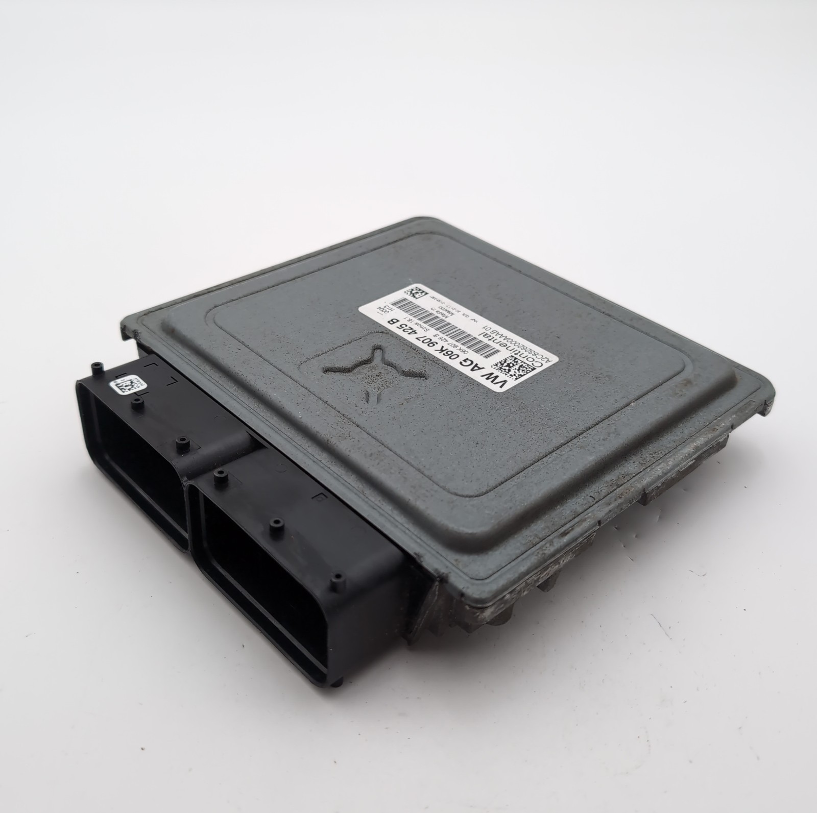 2015 2016 2017 Volkswagen Golf 1.8L Engine Computer Control Module 06K907425B