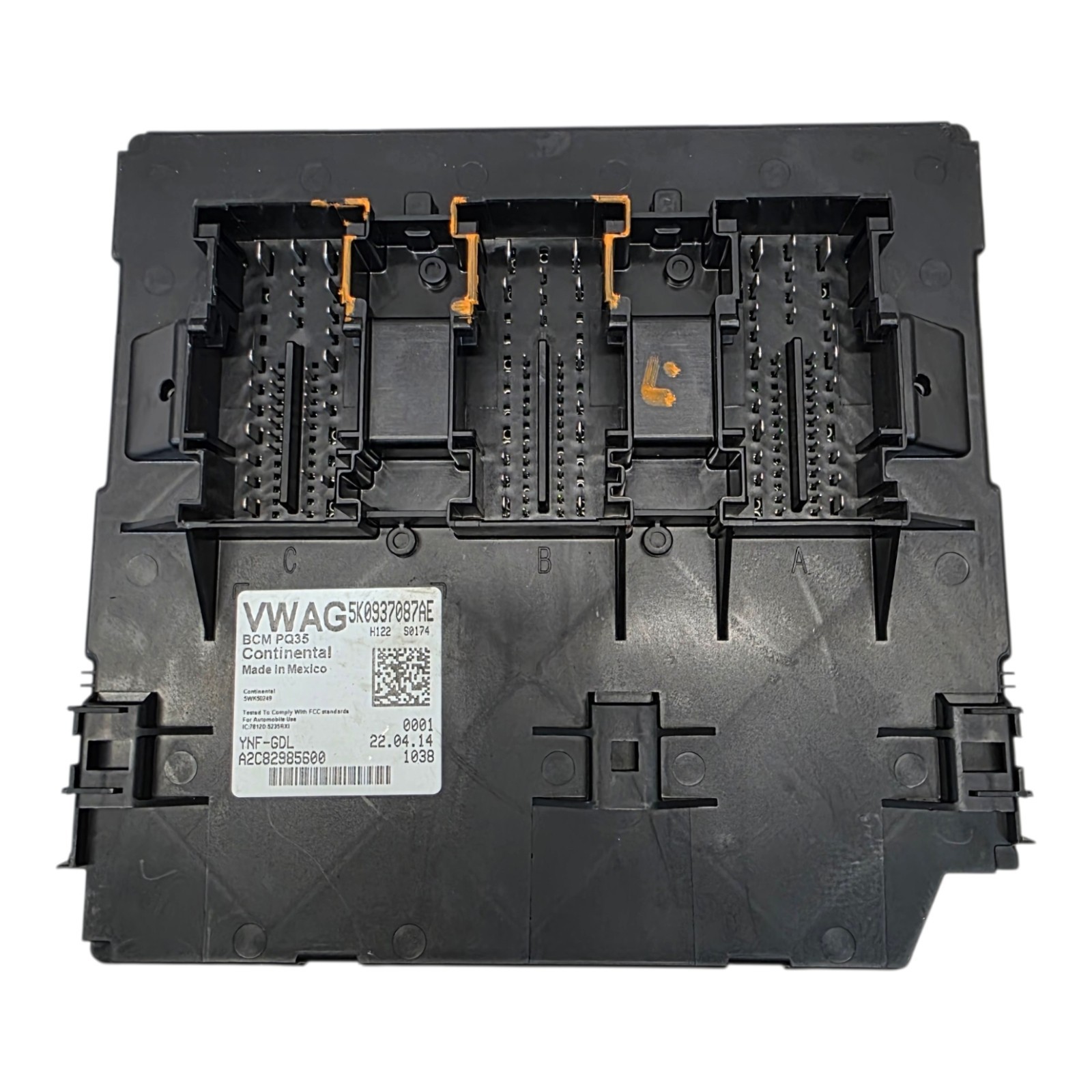 2012-2018 Volkswagen Passat Body Control Module BCM Computer 5K0937087AE OEM