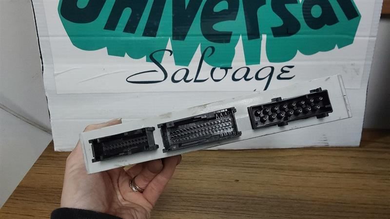 2001 BMW 325Ci Body Control Module