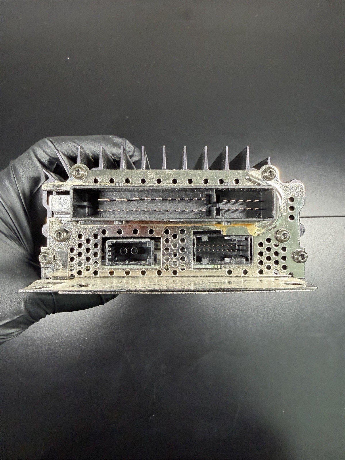 Factory OEM Bose Audio Amplifier Amp for 03-10 Porsche Cayenne 955 7L5.035.456F