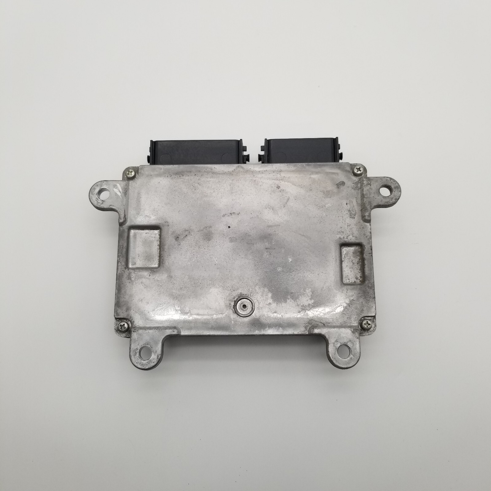 2016 2017 Mitsubishi Outlander Engine Computer Control Module ECM ECU 1860C815