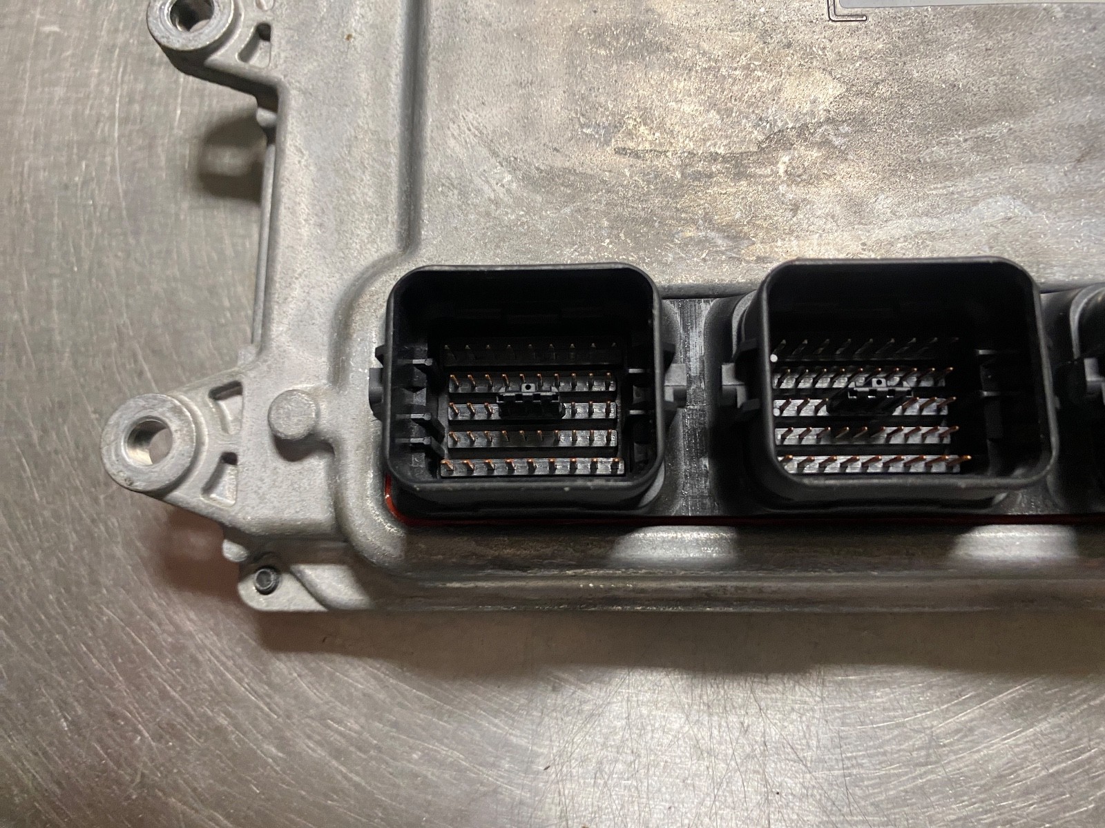 2011 Honda Insight Engine Control Computer ECU ECM Module 37820-RBJ-A68