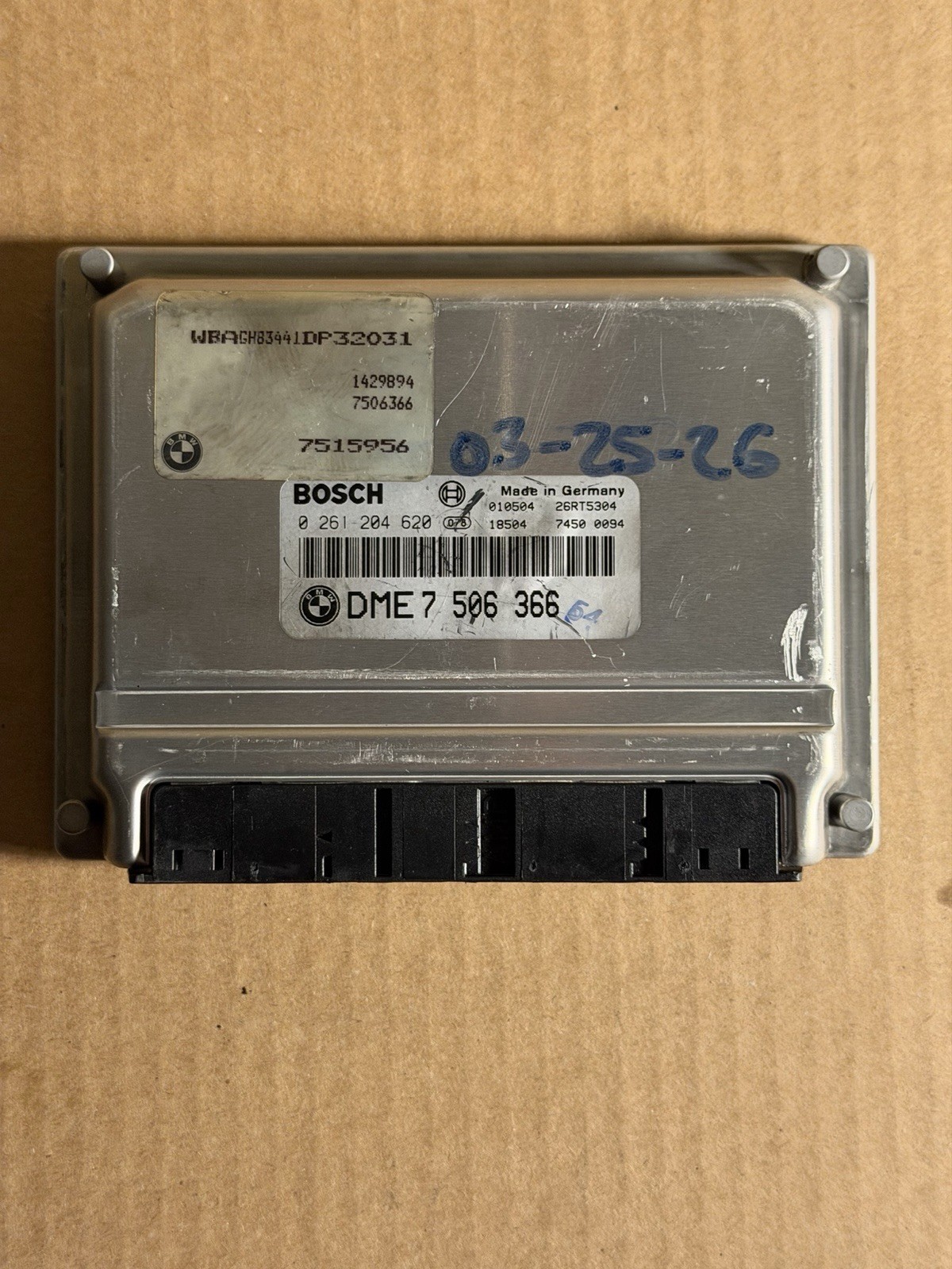 OEM Engine Control Module DME BMW E38 740i 740iL 4.4L V8 1999-2001 / 7506366