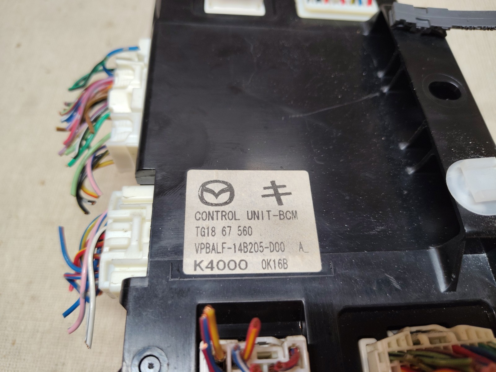 2010-12 Mazda CX-9 BCM Body Control Module OEM Part# VPBALF-14B205-DOO