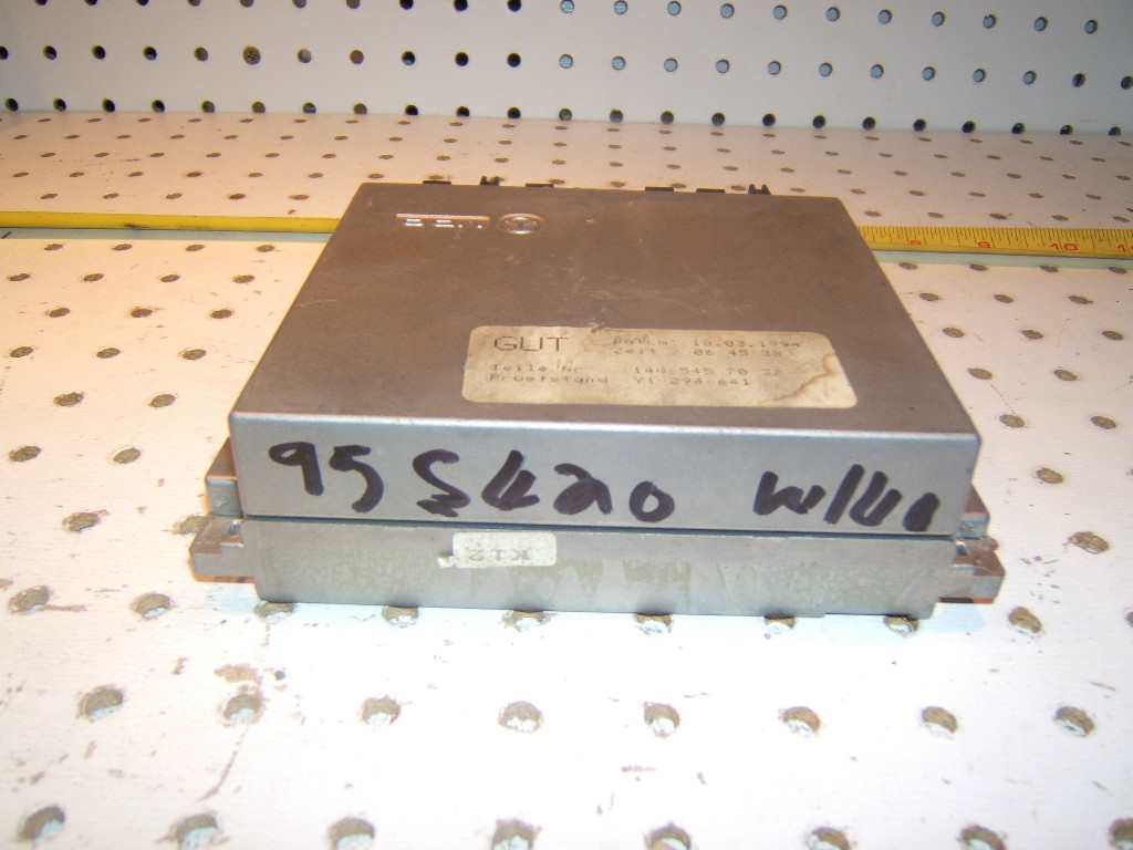 Mercedes 1995 W140 S420 Under hood VDO,GUT ECU 1405457032 Genuine OEM 1 Computer