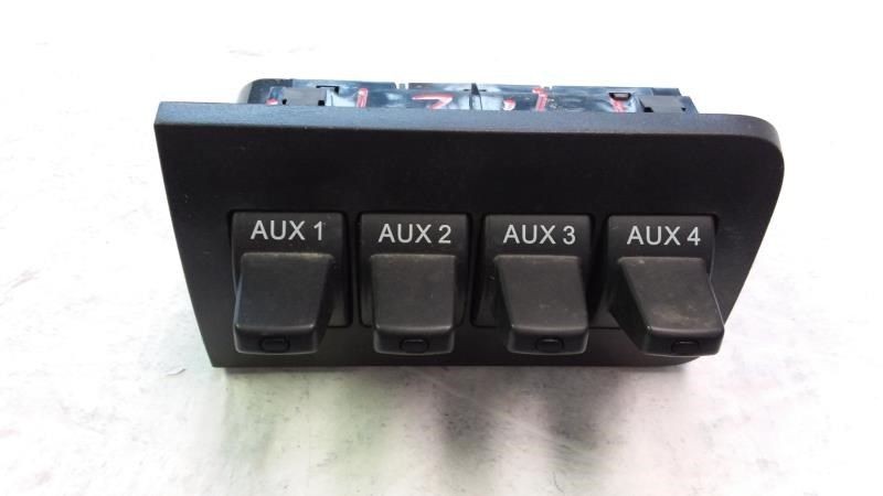 TOW CONTROL MODULE FITS 11-14 FORD F250SD PICKUP 712015 OEM PN # BC342C006AB-AJ