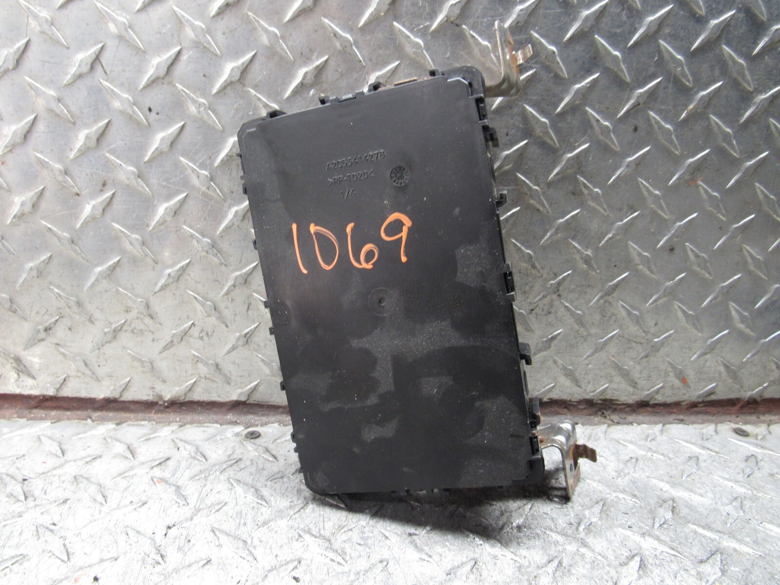 2015 NISSAN ALTIMA BCM BODY CONTROL MODULE 284B2 9HP1A 2.5L